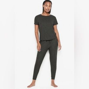 NWT Victoria’s Secret Glow Waffle Tee Jogger Pajama Set Size S